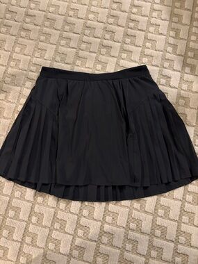 Spanx Black Get Moving Pleated Skort Size L